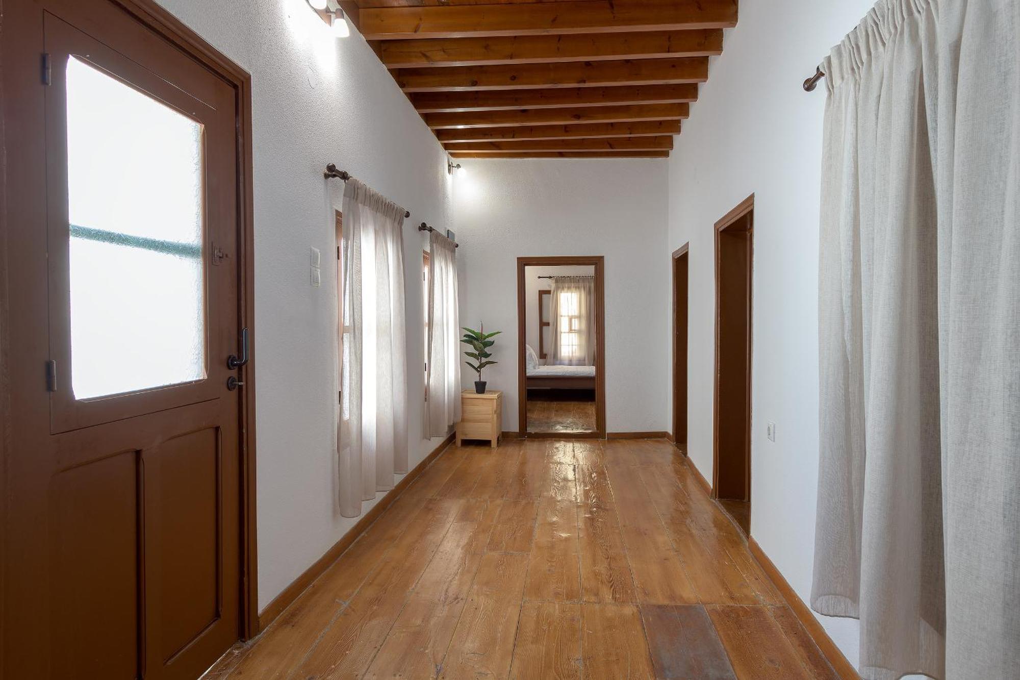 Rustic Self-Inn Rhodes City Exterior photo